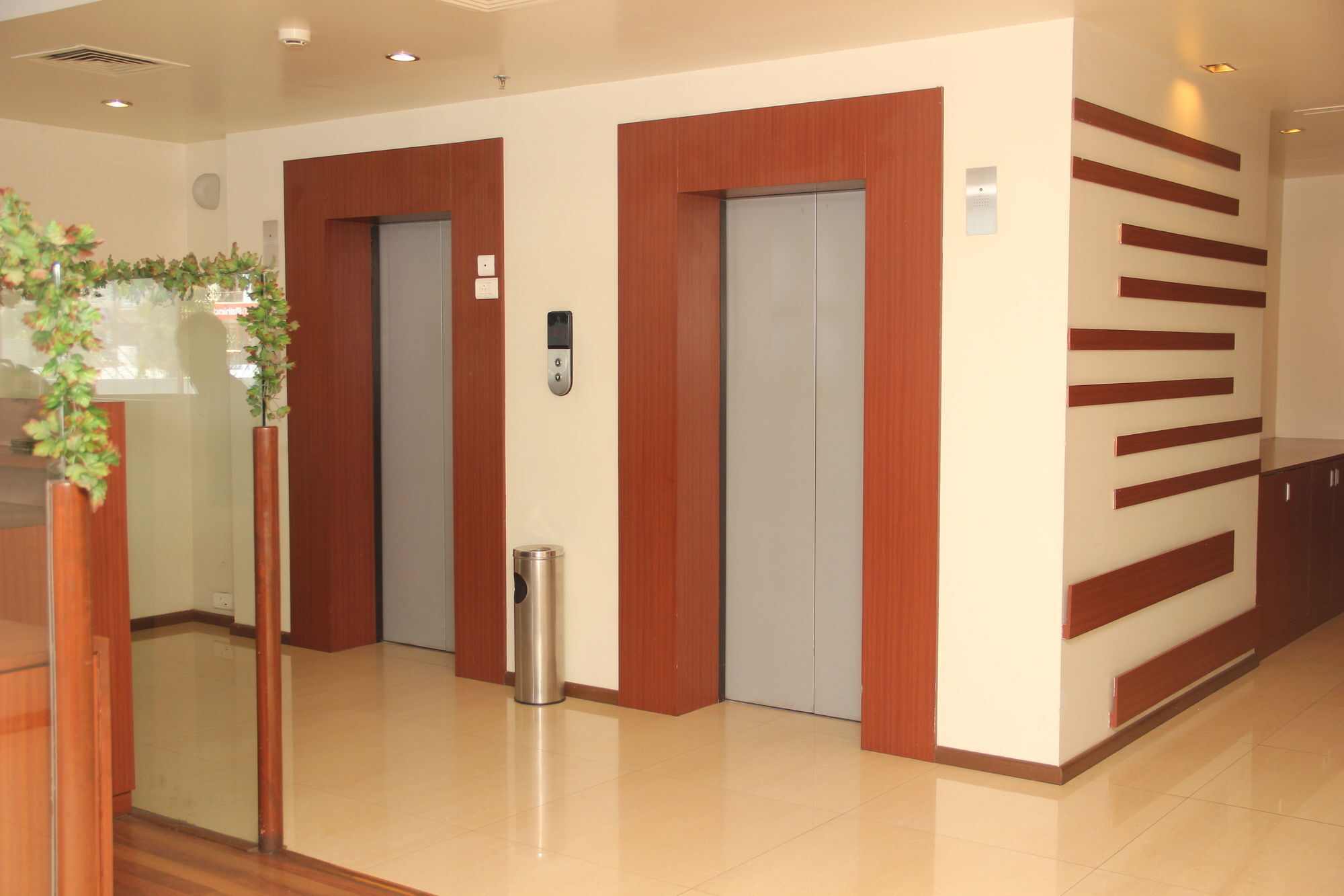 Keys The Aures Hotel Aurangābād Exterior foto